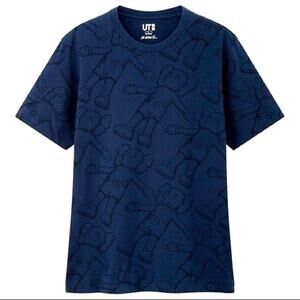 Kaws x Uniqlo All Over Holiday Print Tee Size S